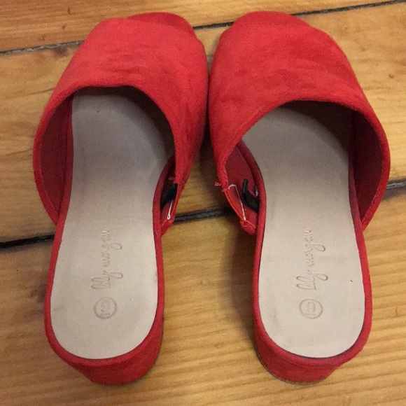 Red suede open toe mules - Picture 3 of 5